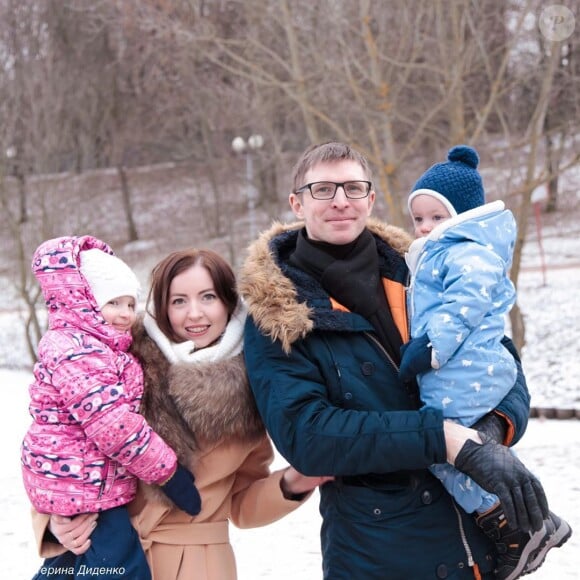 L'influenceuse russe Ekaterina Didenko sur Instagram. Samedi 29 février 2020, trois personnes dont son mari ont trouvé la mort lors de sa fête d'anniversaire, en sautant dans une piscine remplie de glace carbonique.