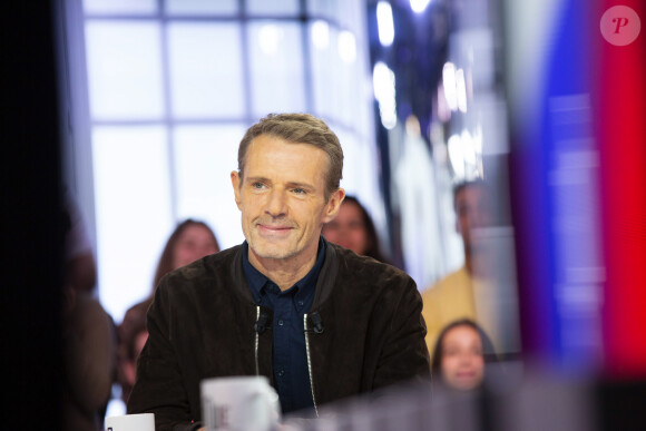 Exclusif - Lambert Wilson - Enregistrement de l'émission "Clique" présentée par M. Achour sur Canal Plus à Issy-les-Moulineaux le 27 février 2020. © Jack Tribeca/Bestimage