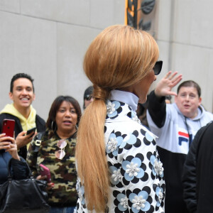 Céline Dion salue ses fans à New York, le 3 mars 2020.