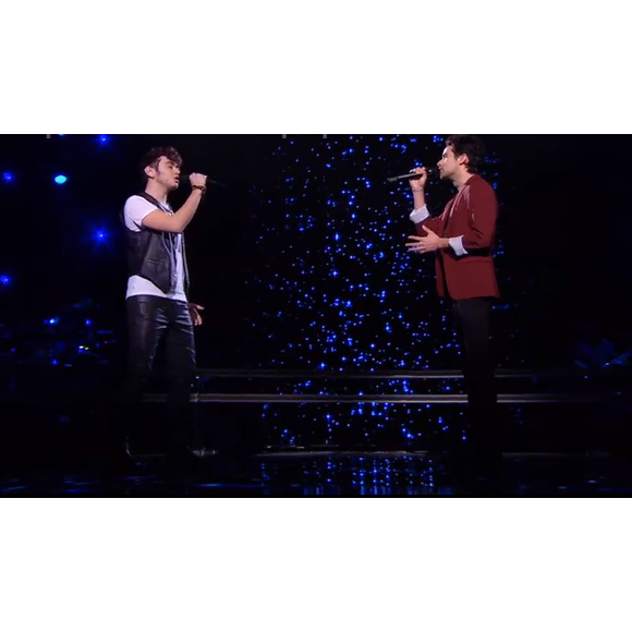 Sam et Romain s'affrontent lors des battles de "The Voice" - Talents de l'équipe de Lara Fabian. Emission du samedi 7 mars 2020, TF1