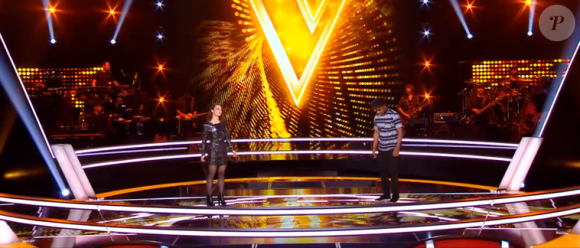 Tom et Alexia s'affrontent lors des battles de "The Voice" - Talents de l'équipe de Amel Bent. Emission du samedi 7 mars 2020, TF1