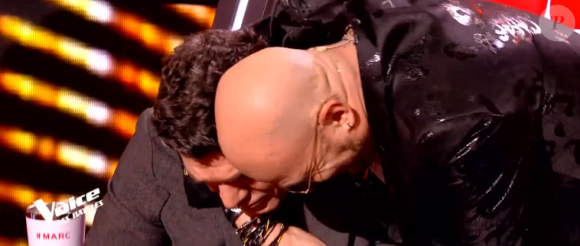 Louise et Don Pierre s'affrontent en battle dans "The Voice" - Talents de Marc Lavoine. Emissions du samedi 7 mars 2020, TF1