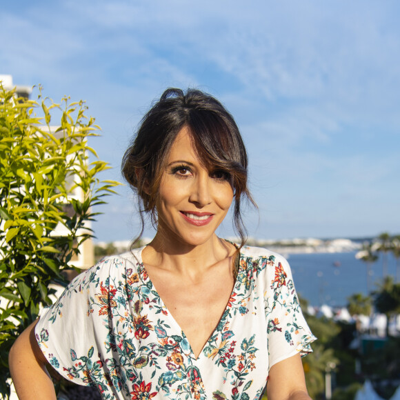 Exclusif - Fabienne Carat avant de monter les marches du 72ème Festival du Film de Cannes, sur la terrasse de Sandra & Co, à Cannes, le 16 mai 2019. © Pierre Perusseau / Bestimage