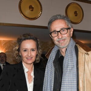Exclusif - Caroline Roux et Thierry Lhermitte - Générale de la pièce "Fleurs de Soleil" au théâtre Antoine à Paris le 27 février 2020. © Coadic Guirec/Bestimage