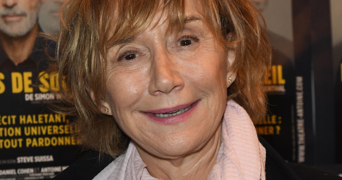 Exclusif - Marie-Anne Chazel - Générale de la pièce Fleurs de Soleil au ...