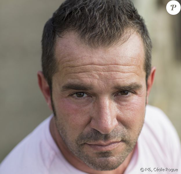 Matthieu, candidat de "L'amour est dans le pré 2020", photo officielle de M6