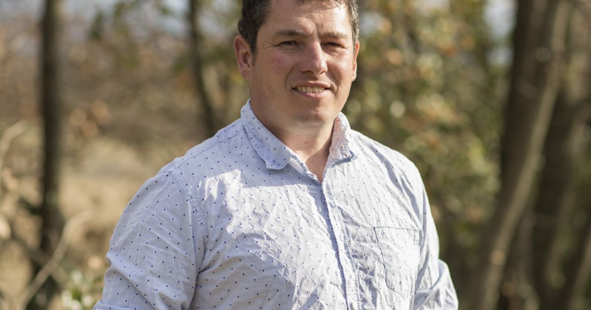 L Amour Est Dans Le Pre Paul Henri Un Agriculteur Taquin Au Caractere Affirme Purepeople L Amour Est Dans Le Pre Paul Henri Un Agriculteur Taquin Au Caractere Affirme Purepeople
