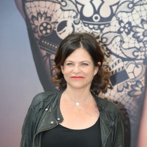 Charlotte Valandrey lors du photocall de la série "Demain nous appartient" lors du 58ème festival de Télévision de Monté-Carlo à Monaco le 16 juin 2018. © Denis Guignebourg / Bestimage