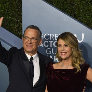 Tom Hanks et Rita Wilson- Photocall - 26ème cérémonie annuelle des "Screen Actors Guild Awards" ("SAG Awards") au "Shrine Auditorium" à Los Angeles, le 19 janvier 2020. © Kevin Sullivan via ZUMA Wire / Bestimage