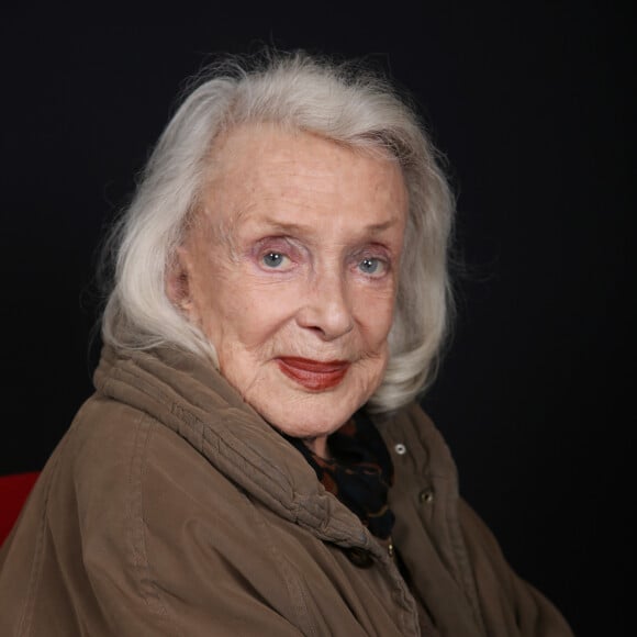 Micheline Presle est morte
Exclusif - Micheline Presle - Studio photo lors de la 11ème cérémonie des Prix Henri Langlois au studio 104 de la Maison de la Radio à Paris  © Denis Guignebourg/Bestimage