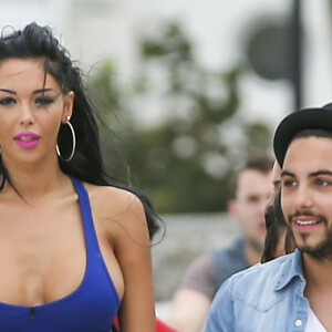 Marie (Koh Lanta), Nabilla Benattia, et Alban (The Voice) - Tournage de la cinquieme saison des "Anges de la Tele Realite" a Miami, le 22 mars 2013.