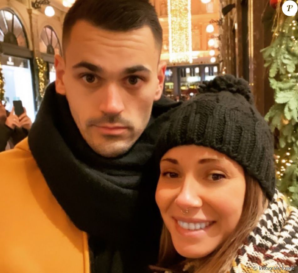 Lucie Et Valentin Les Mamans Divorcé Lucie (L'amour est dans le pré) et son chéri le footballeur Jérôme