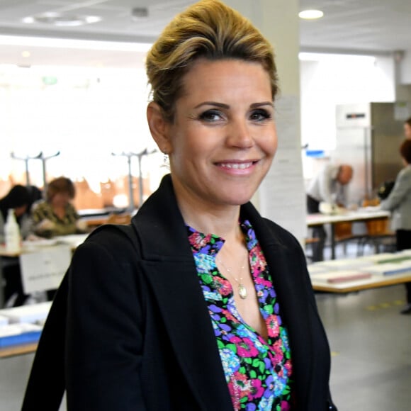 Christian Estrosi, le maire de Nice, et sa femme Laura Tenoudji Estrosi ont voté pour le 1er tour des élections municipales au collège Port Lympia à Nice le 15 mars 2020. © Bruno Bebert / Bestimage