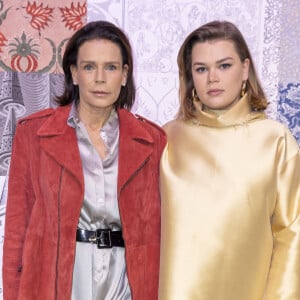 La princesse Stéphanie de Monaco et sa fille Camille Gottlieb lors du défilé de mode prêt-à-porter "Alter" automne-hiver 2020/2021 lors de la semaine de la mode à Paris, France, le 25 février 2020. © Olivier Borde/Bestimage