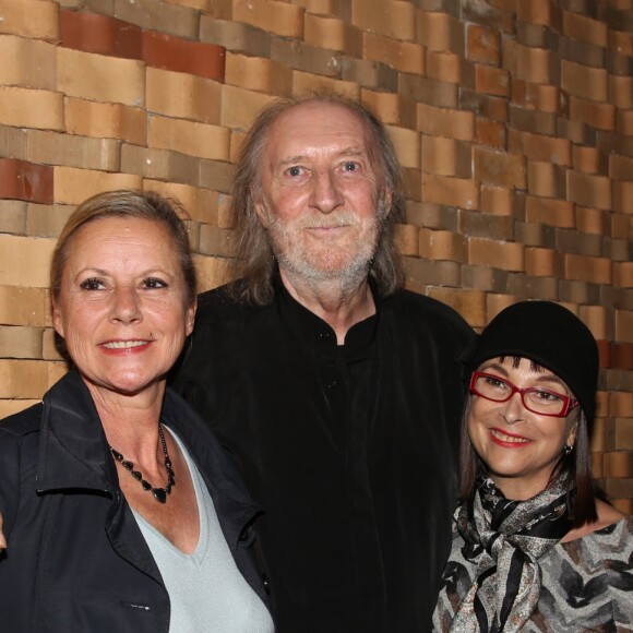 Exclusif - Dorothée (Frédérique Hoschedé), François Corbier et Ariane Carletti lors de la projection du film documentaire de F. Letot "Corbier, des traces dans la mémoire des masses" au lendemain du 73e anniversaire du chanteur Alain Roux, dit Corbier à Paris le 18 Octobre 2017. © Denis Guignebourg/Bestimage