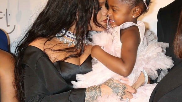 Rihanna : Son âge limite pour devenir maman de "3 ou 4" enfants