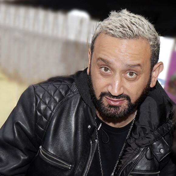 Exclusif - Cyril Hanouna Cyril Hanouna parraine et inaugure la fête foraine de Beauvais en compagnie de Pierre-Jean Chalençon (Affaire Conclue), Pascal Soetens (Pascal le Grand Frère) et Jordan De Luxe . - Cyril Hanouna parraine et inaugure la foire Saint-Pierre de Beauvais le 22 juin 2019. © Cédric Perrin/Bestimage