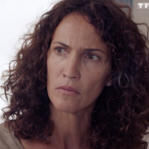 Linda Hardy joue Clémentine Doucet dans la série "Demain nous appartient", diffusée sur TF1.