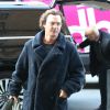 Matthew McConaughey porte un long manteau "Teddy Bear" bleu marine à son arrivée à son hôtel à New York, le 10 janvier 2020.