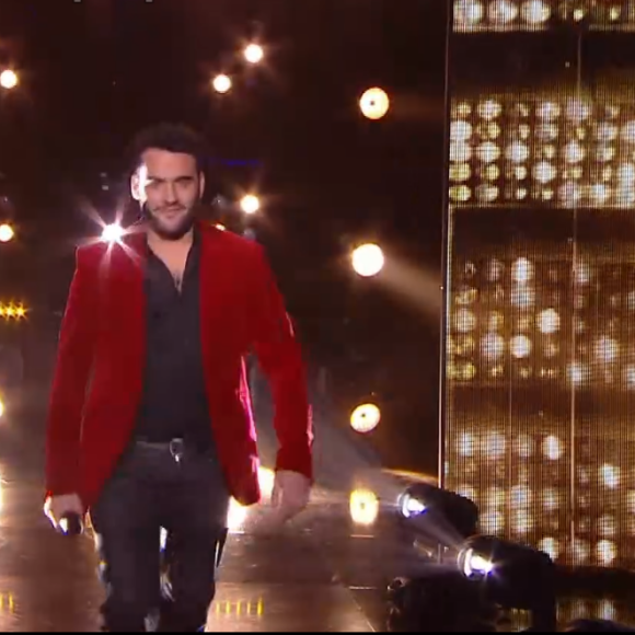 Fayz lors des K.O de "The Voice" - Talent de Amel Bent. Émission du samedi 11 avril 2020, TF1