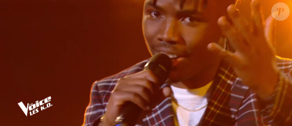 Tom lors des K.O de "The Voice" - Talent de Amel Bent. Émission du samedi 11 avril 2020, TF1