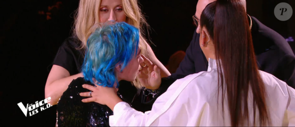 Anna lors des K.O de "The Voice" - Talent de Amel Bent. Émission du samedi 11 avril 2020, TF1