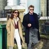 Exclusif - Ben Hardy et sa compagne Olivia Cooke se promènent dans un parc très fréquenté malgré le confinement lié à l'épidémie de Coronavirus (Covid-19) à Londres, le 21 mars 2020.