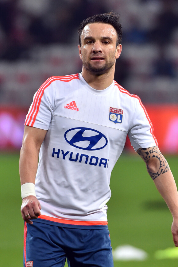 Mathieu Valbuena, le joueur de l'équipe de football de Lyon durant la rencontre de Ligue 1 entre Nice et Lyon au stade Allianz Riviera à Nice le 20 novembre 2015. © Bruno Bebert / Bestimage