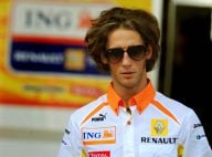 Romain Grosjean : Notre nouvel espoir français de la F1... vit une belle histoire d'amour avec une présentatrice télé bien placée !