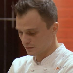 Jean-Philippe dans "Top Chef 2020" - Candidat dans la brigade de Philippe Etchebest. Émission du mercredi 22 avril 2020, M6