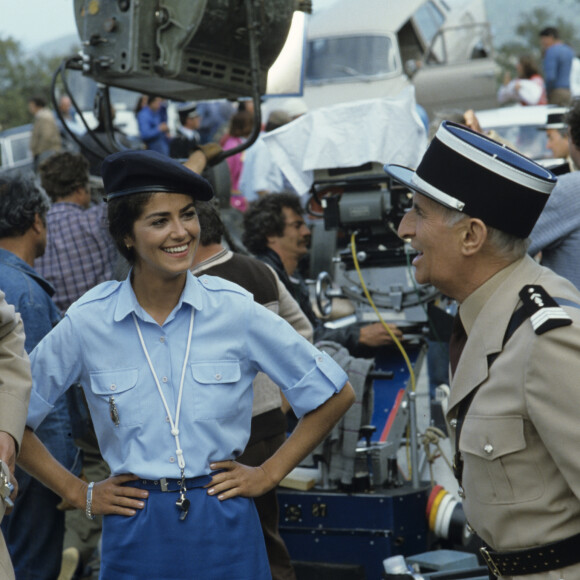 Louis de Funès, Guy Grosso et Elisabeth (Babeth) Etienne lors du tournage du film "Le Gendarme et les gendarmettes" en novembre 1982.