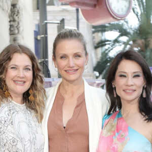 Drew Barrymore, Cameron Diaz, Lucy Liu - Lucy Liu reçoit son étoile sur le Walk Of Fame dans le quartier de Hollywood à Los Angeles. Révélée par son rôle dans la série Ally McBeal, elle est également célèbre pour son interprétation du Dr Joan Watson dans la série policière Elementary. Le 1er mai 2019