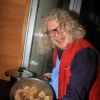 Exclusif - Pierre-Jean Chalençon fait sa cuisine au palais Vivienne pendant l'épidémie de coronavirus (COVID19) le 18 avril 2020. © Philippe Baldini / Bestimage