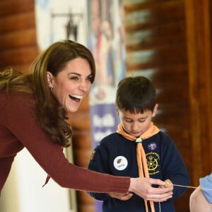 Catherine (Kate) Middleton, duchesse de Cambridge, se rend au siège des scouts de Gilwell Park pour en apprendre davantage sur leur nouvelle organisation et leur mode de vie. Londres, le 28 mars 2019