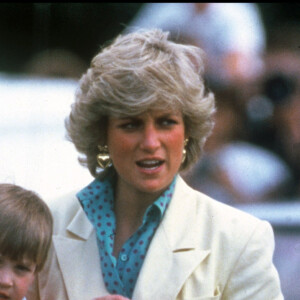 Diana et son fils William à Windsor en 1987.