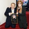 Jerry Stiller et sa femme Anne Meara reçoivent leur étoile sur lee Walk of Fame d'Hollywood Boulevard, à Los Angeles, le 9 février 2007.