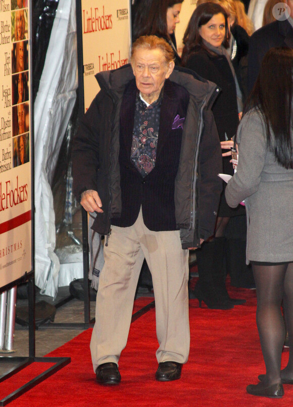 Jerry Stiller lors de la première du film "Little Fockers" au Ziegfeld Theater à New York, le 15 décembre 2010.