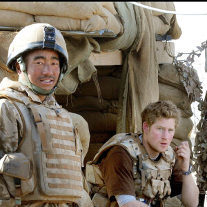 Le prince Harry avec l'armée anglaise au sud de l'Afghanistan en 2008.