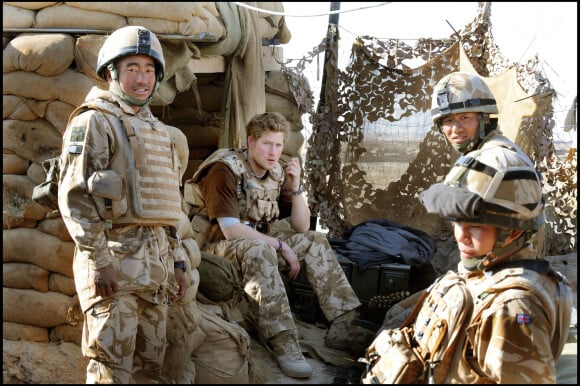 Le prince Harry avec l'armée anglaise au sud de l'Afghanistan en 2008.