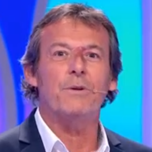 Jean-Luc Reichmann dans "Les 12 coups de midi" mardi 12 mai 2020 - TF1