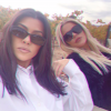 Kourtney et Khloé Kardashian. Mai 2020.