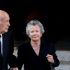 Valéry Giscard d'Estaing et sa femme Anne-Aymone en 2017 à Neuilly-sur-Seine.