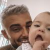 Thibault Garcia avec son fils Maylone, le 8 mai 2020, sur Instagram