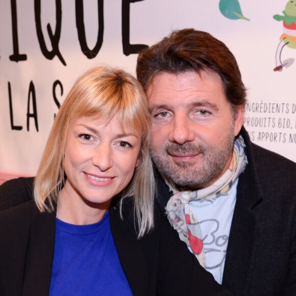 Philippe Lellouche et sa compagne Vanessa Boisjean - Inauguration du nouveau restaurant de fast food healthy de Kev Adams, le "Jak Healthy" à Paris, le 15 octobre 2019. © Rachid Bellak/Bestimage