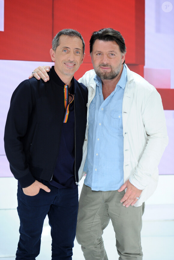 Exclusif - Gad Elmaleh et Philippe Lellouche - Enregistrement de l'émission "Vivement Dimanche" au studio Gabriel à Paris, présentée par Michel Drucker sur France 2. Le 11 septembre 2019 © Guillaume Gaffiot / Bestimage