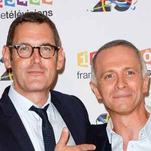 Francis Letellier et Samuel Etienne au photocall de France Télévisions, pour la présentation de la nouvelle dynamique 2016-2017, à Paris, le 29 juin 2016. © Guirec Coadic/Bestimage