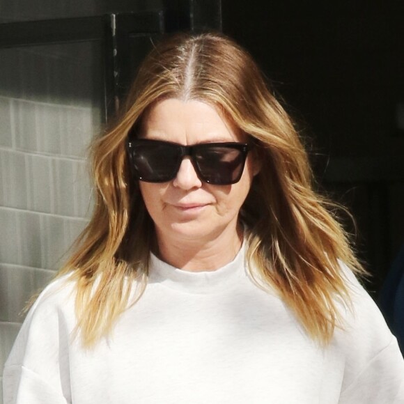 Exclusif - Ellen Pompeo fait ses courses chez Joan's on Third et Fonuts à Los Angeles, le 4 janvier 2020.