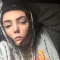 Hoshi : La chanteuse victime d'une malformation qui pourrait ruiner sa carrière