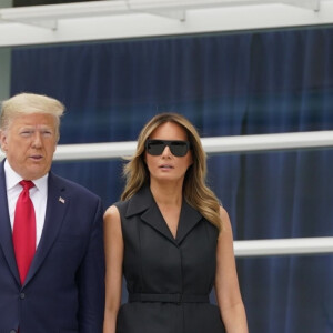 Le président des États-Unis Donald Trump et son épouse, la First Lady Melania Trump visitent le sanctuaire national Saint-Jean-Paul II (Saint John Paul II National Shrine) à Washington, D.C. Le 2 juin 2020.