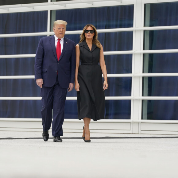 Le président des États-Unis Donald Trump et son épouse, la First Lady Melania Trump visitent le sanctuaire national Saint-Jean-Paul II (Saint John Paul II National Shrine) à Washington, D.C. Le 2 juin 2020.